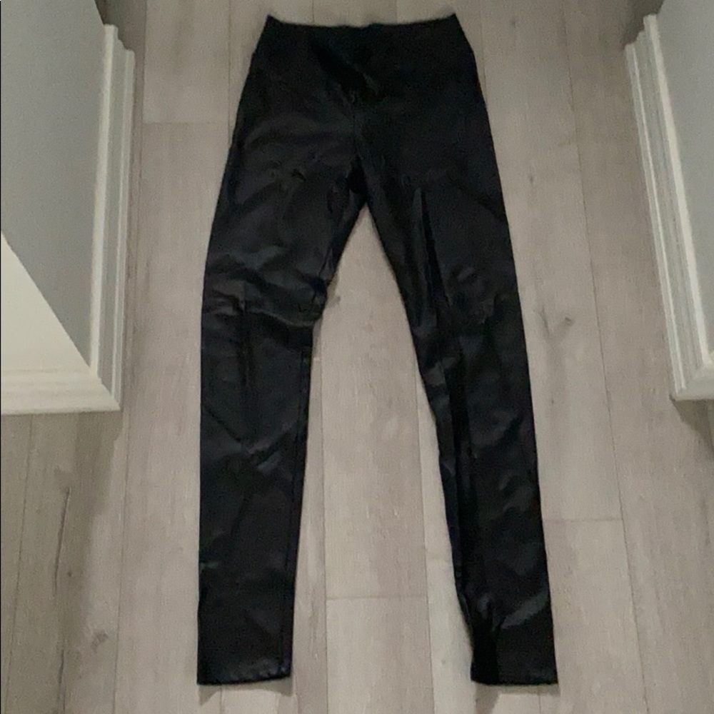 Black shine high waist legging